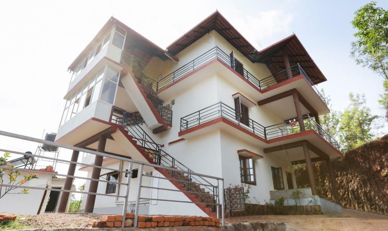 Daisey Dee Homestay Madikeri Dış mekan fotoğraf